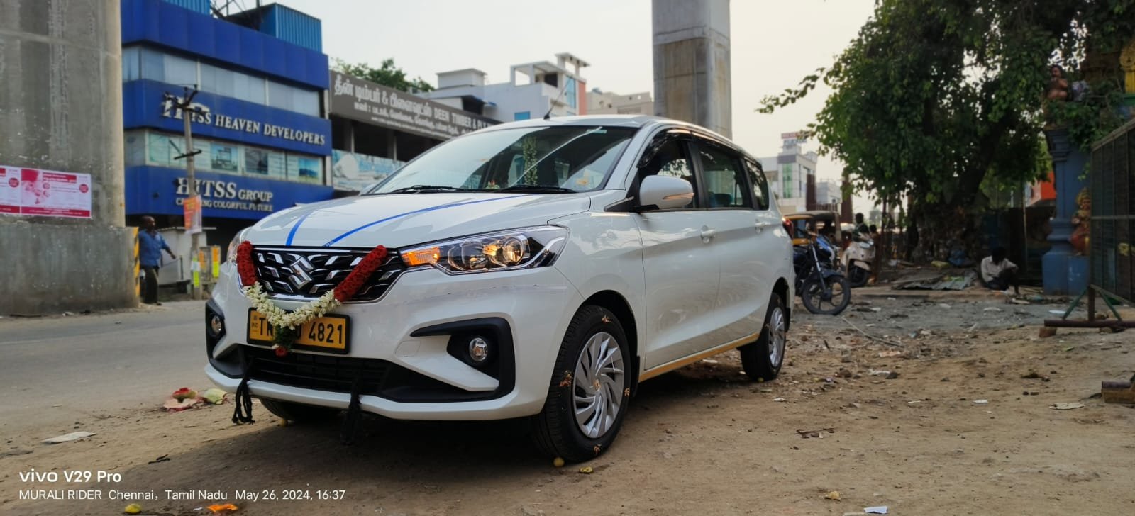 Guna Travels Fleet
